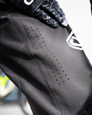 DH Pant Short - Liquid Black